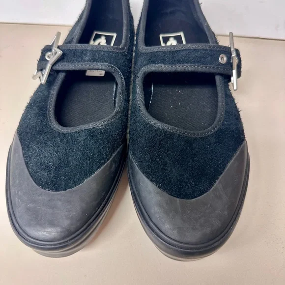 Vans Black Canvas Shoes - Picture 1 of 5